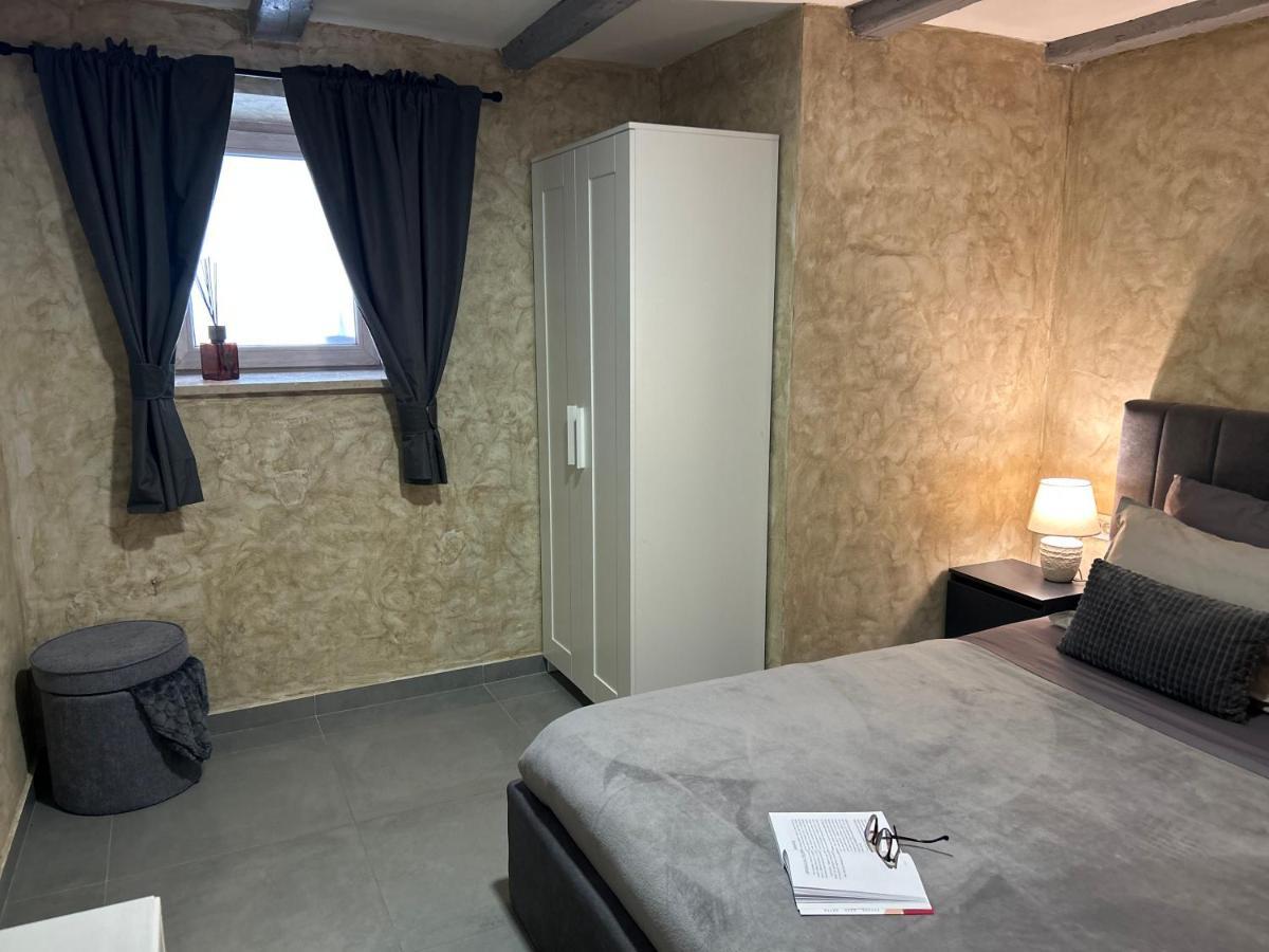 Vela & Vega Appartement Višnjan Buitenkant foto